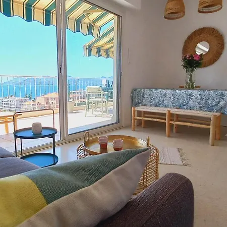 Apartment Vue A Couper Le Souffle - Nouveau Entierement Renove *